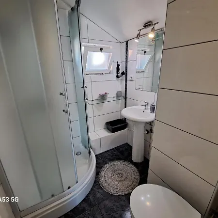 게스트하우스 Heritage Kut 비스